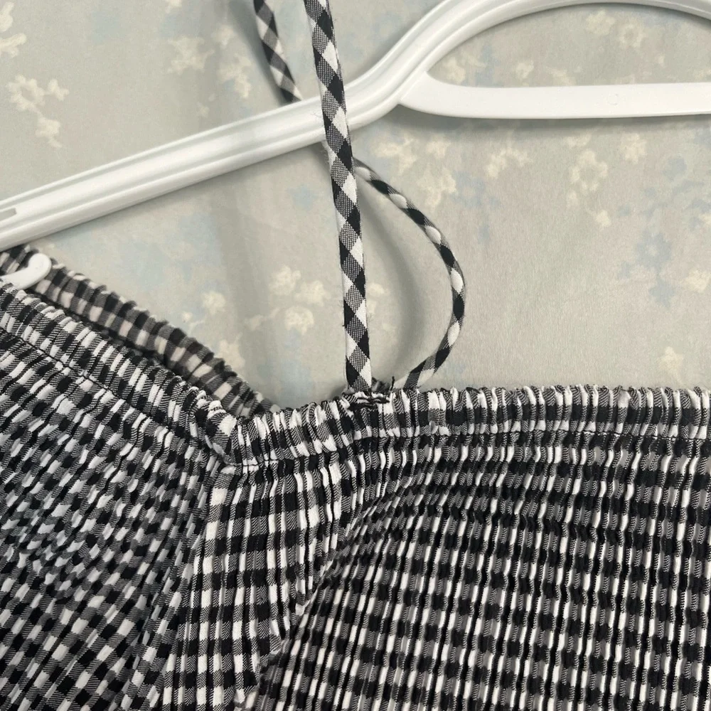 Black and White Gingham Skirt - Picture 4 of 9